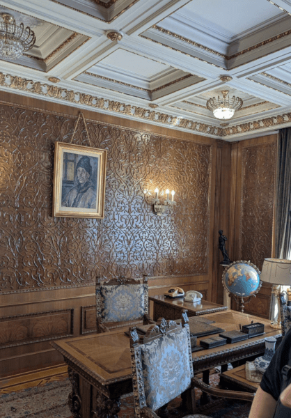 Werkkamer van Nicolae Ceaușescu
