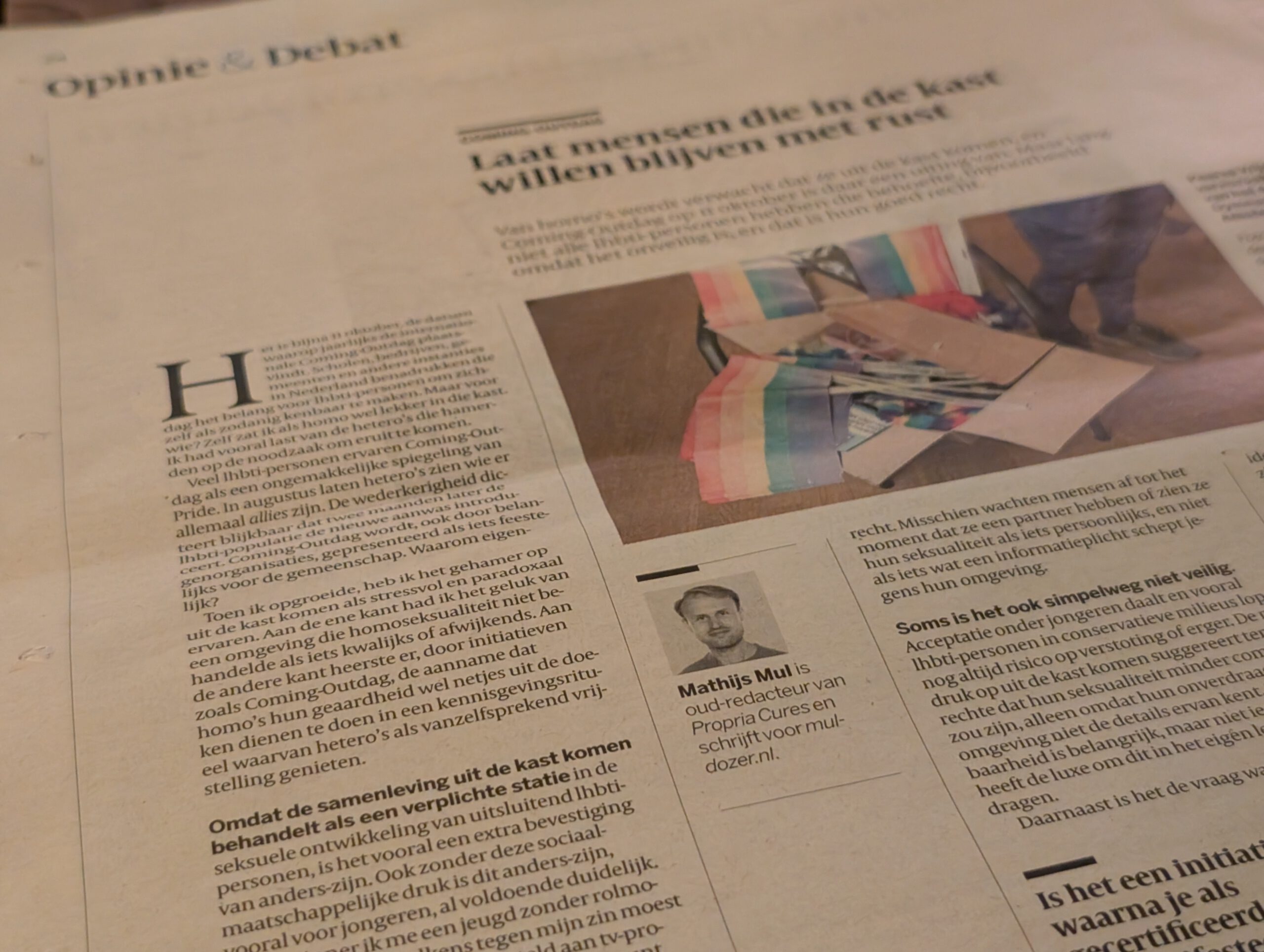 Opiniestuk van Mathijs Mul in de Volkskrant: 'Laat mensen in de kast met rust'
